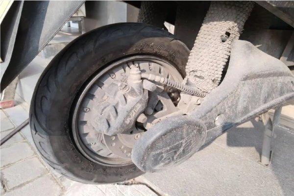 平凉市电动车补胎换胎